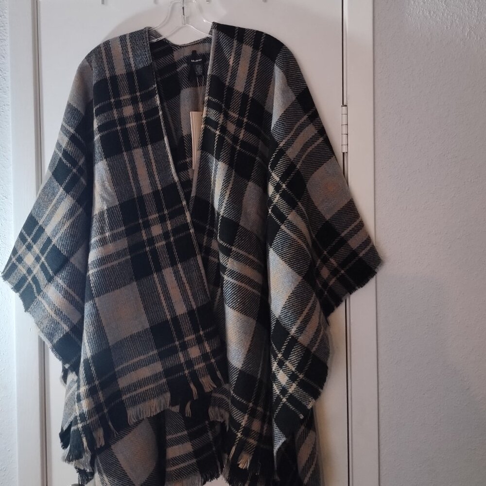 Altare Wrap with Free Gift - Picture 3 of 9